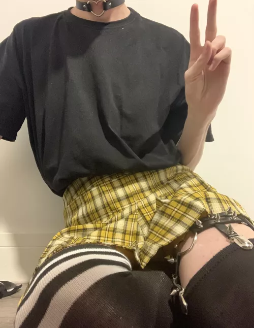 GOT MY FIRST SKIRT!!