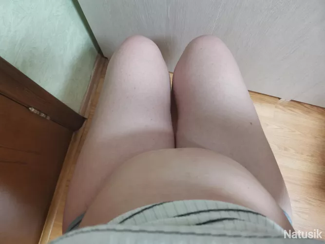 Grab my belly and feed me🥵