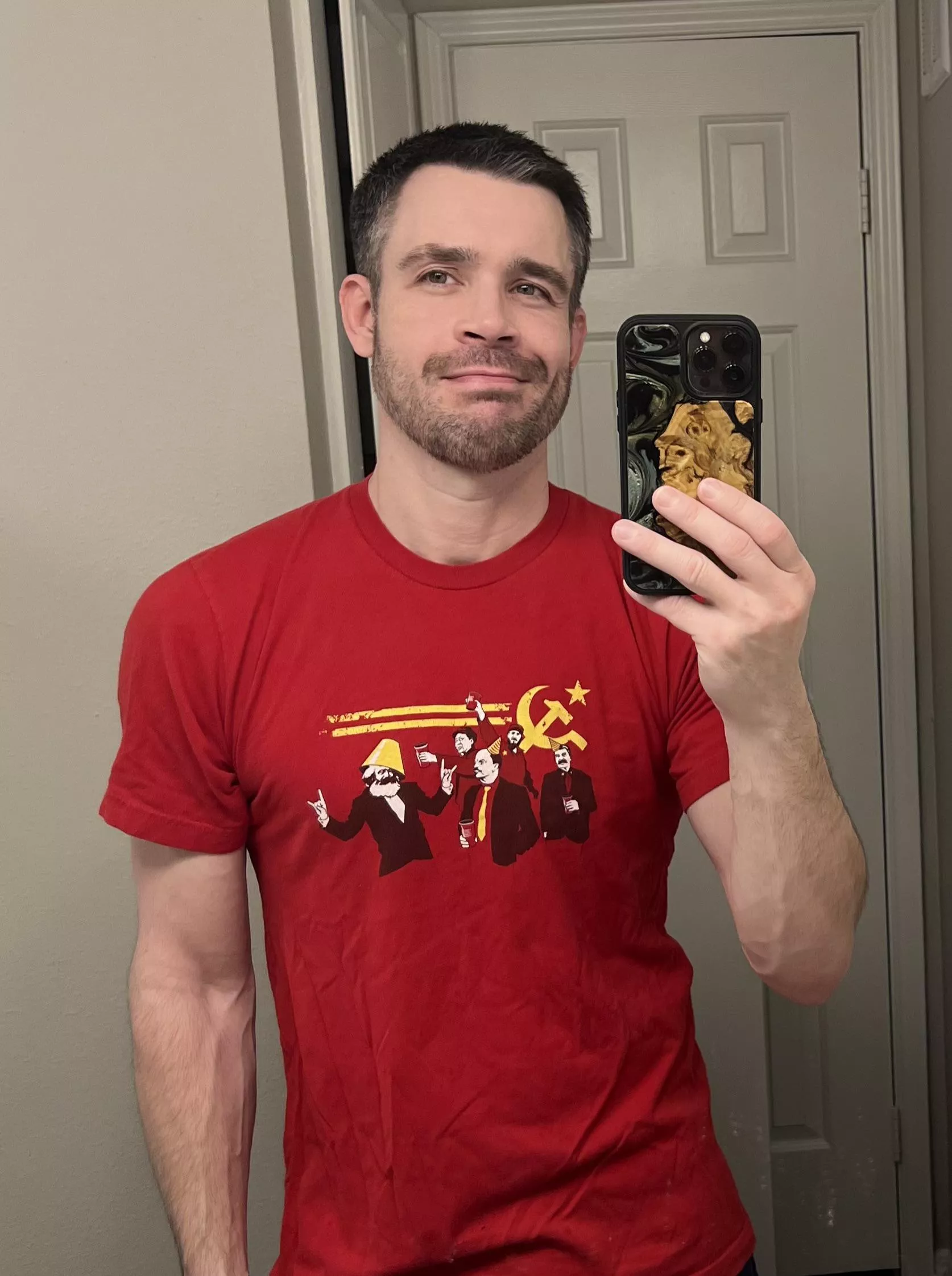 Happy Friday! I have been extremely lazy today.