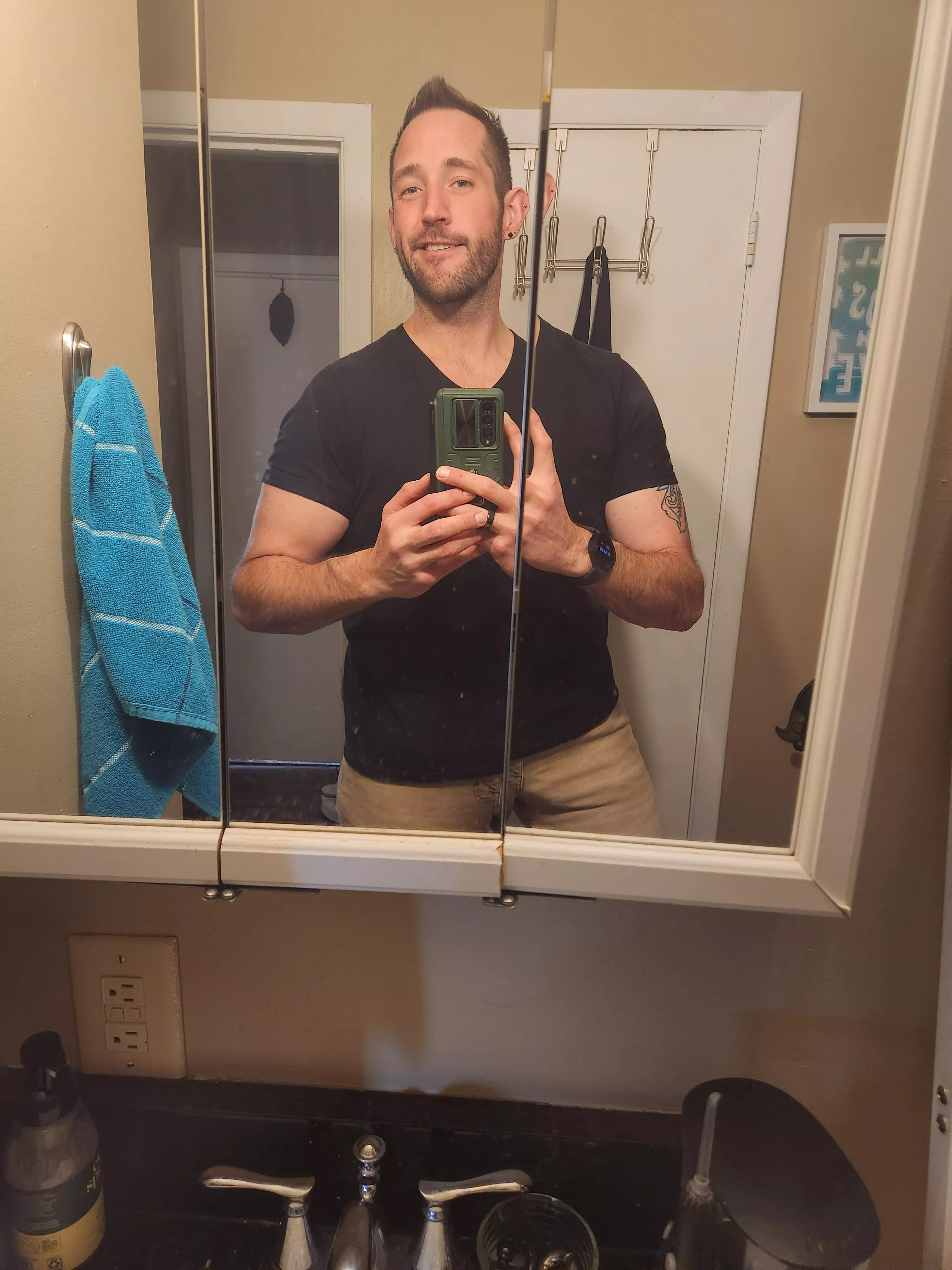 happy Saturday! hope your day is as amazing as you!