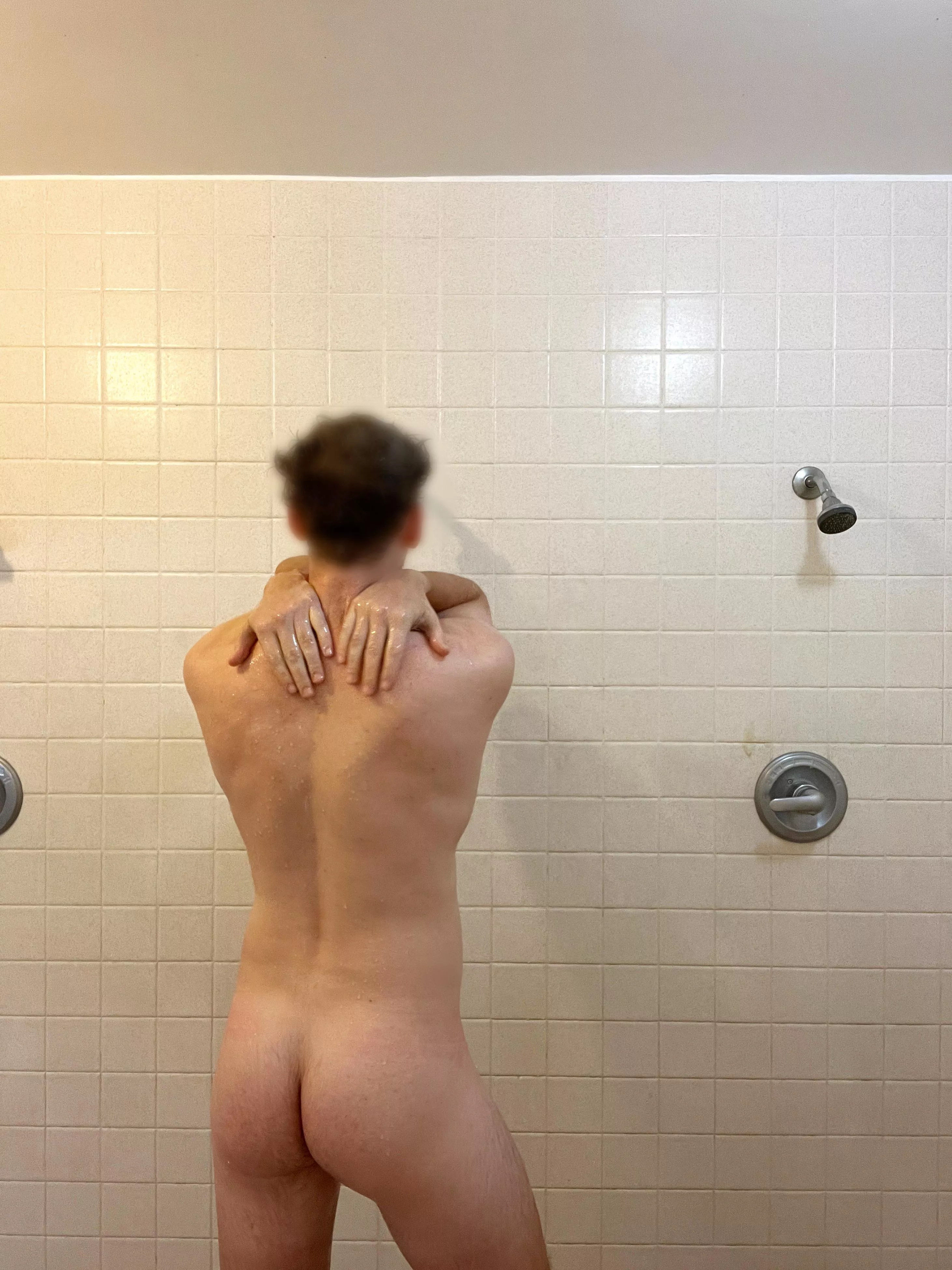 hey bro can you wash my back?