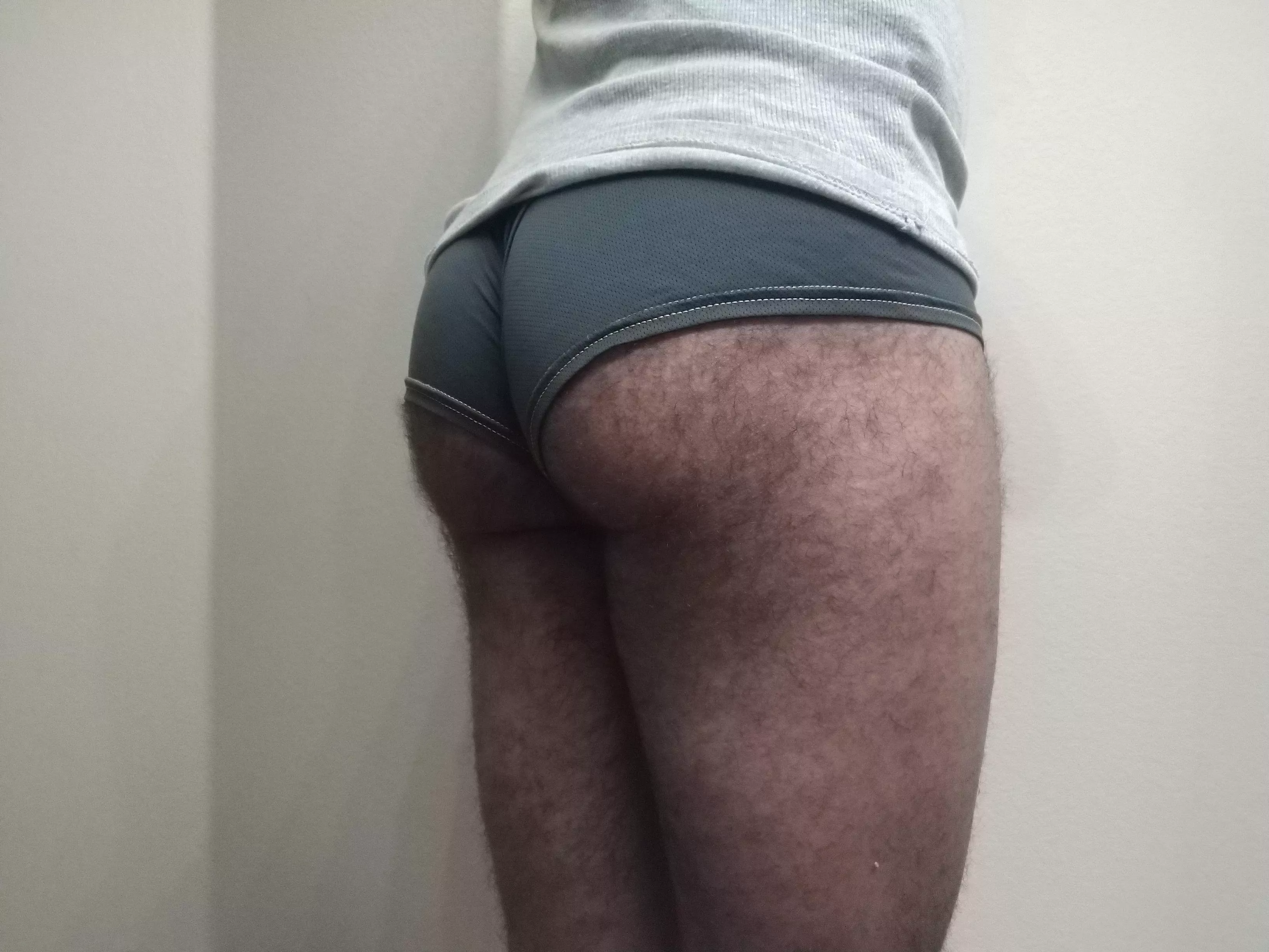 How y'all like my ass?