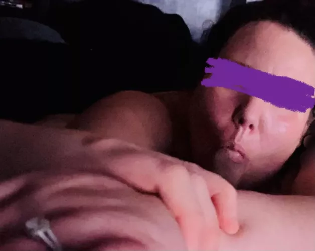 I can’t get enough of his cock in my mouth 😍