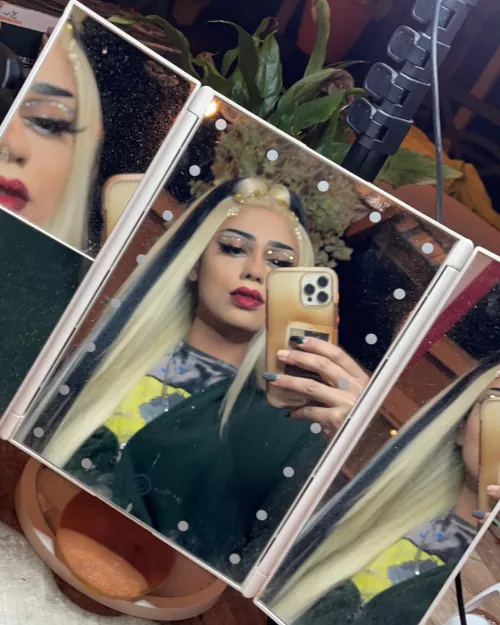 I like to look good, except the broken nail lmao.