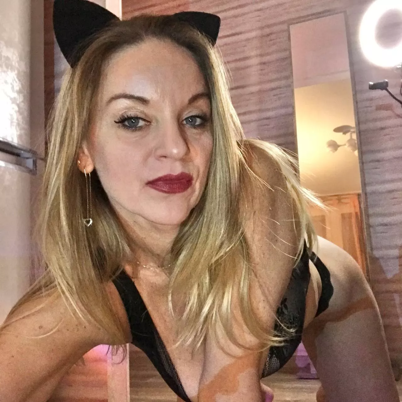 Long time no see !! Momy is back <3