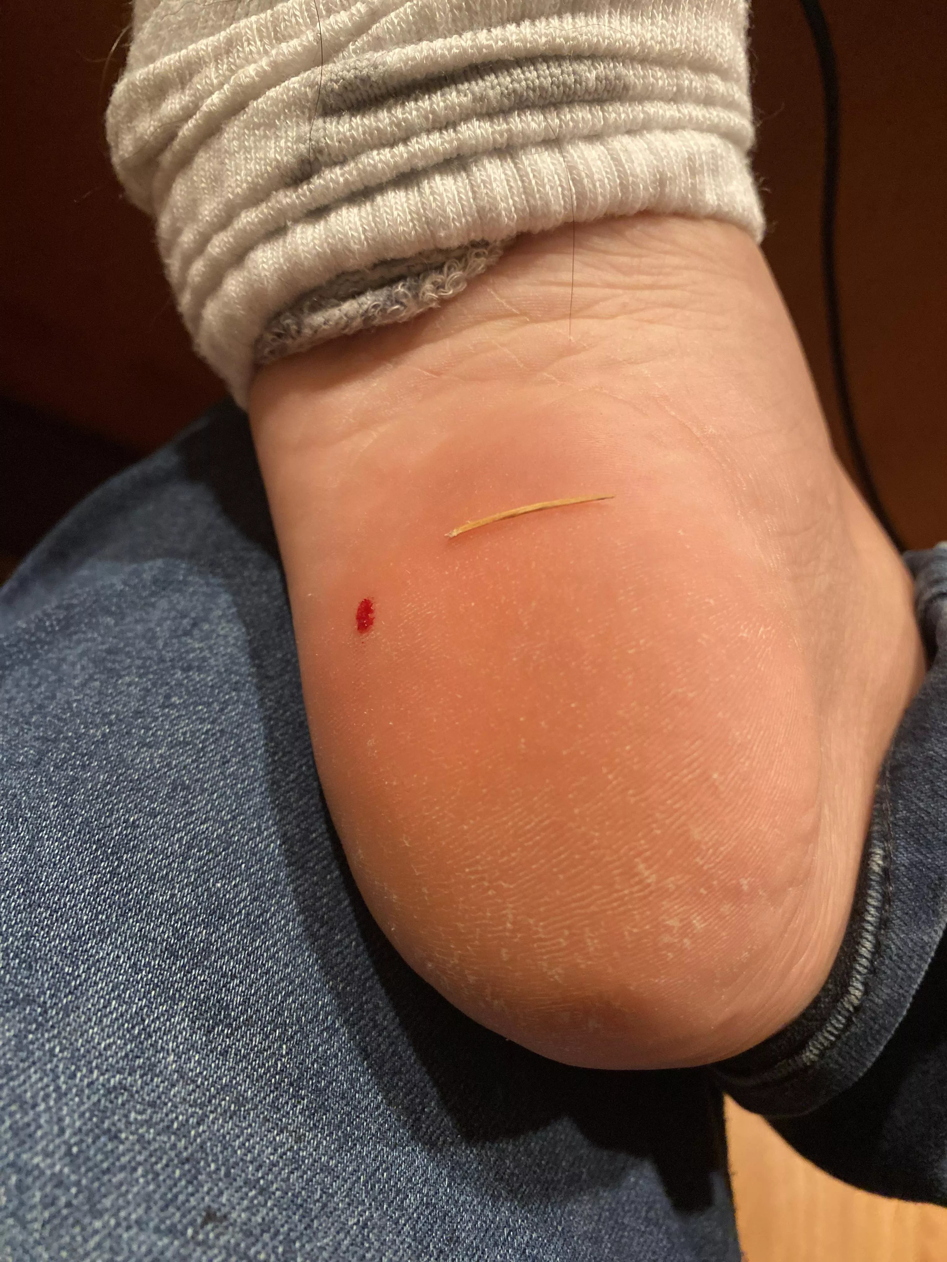 made the mistake of sliding across my floor, don’t have a video sadly