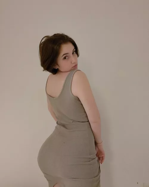 Nerd girl looking for shy boy