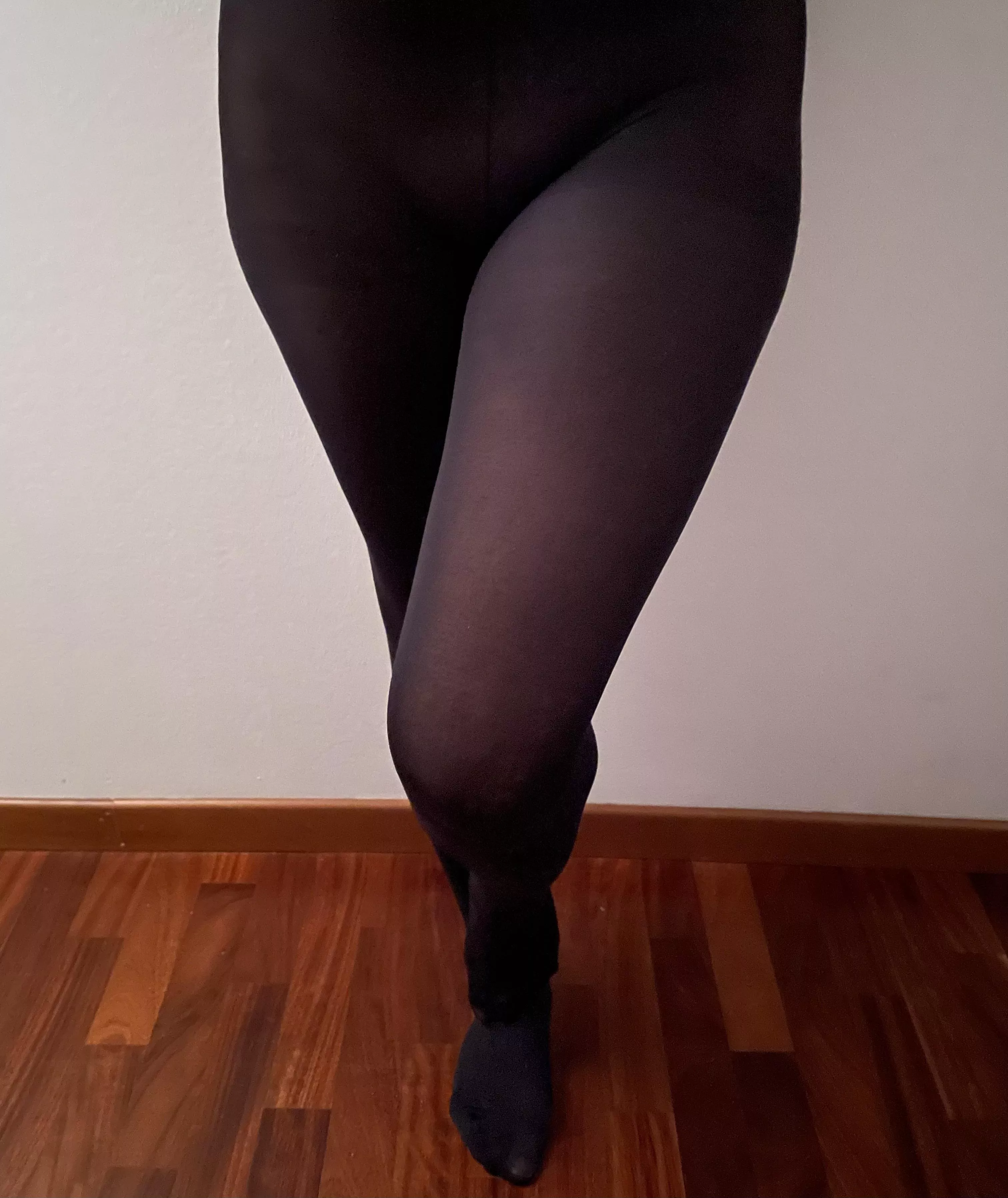 Old pantyhose r/pantyhose