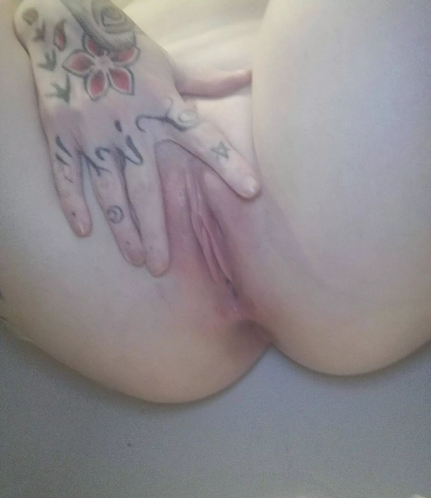 Please rate my pussy