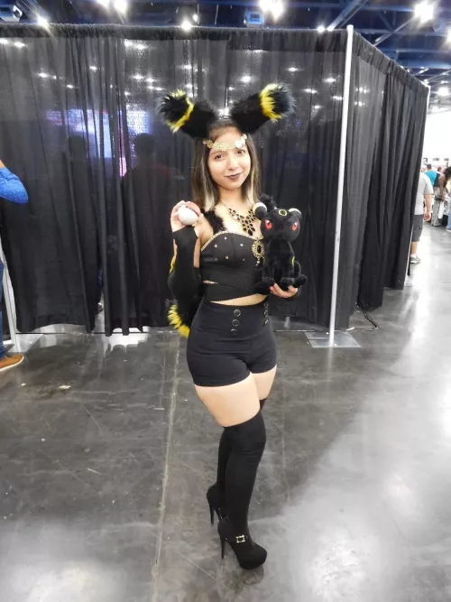 Pokemon Umbreon by Celeste