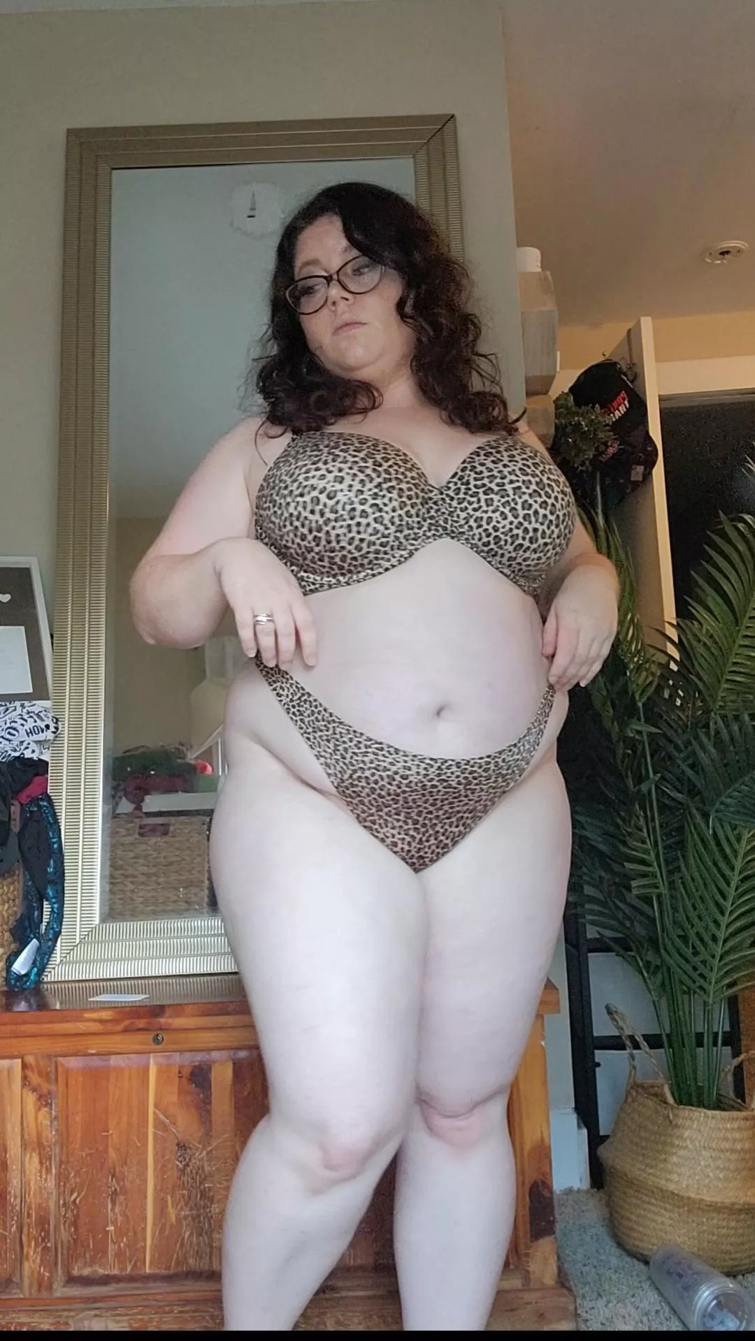 Raise your cock if you think I'm hot