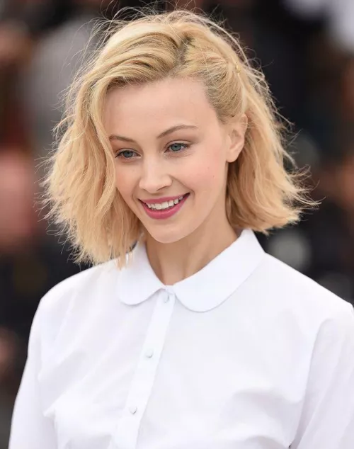 Sarah Gadon