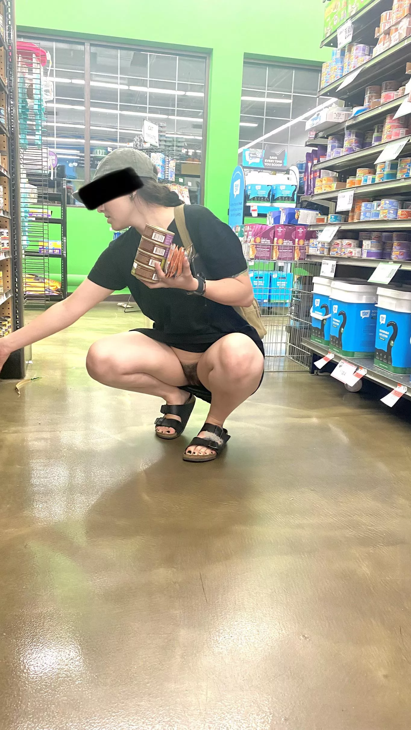 Someone definitely saw my pussy 🙈