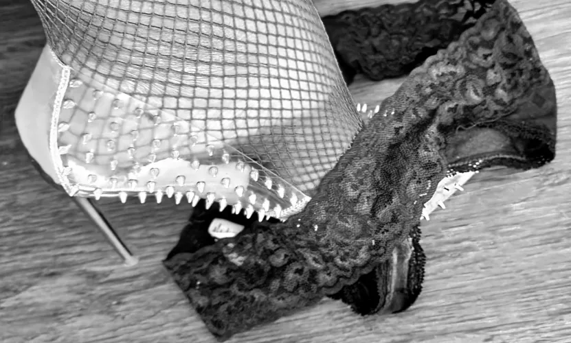 🎵Steppin to the bad side!🎵