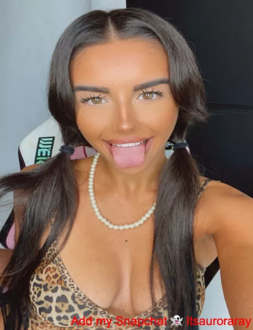 When it actually slides down your throat >>