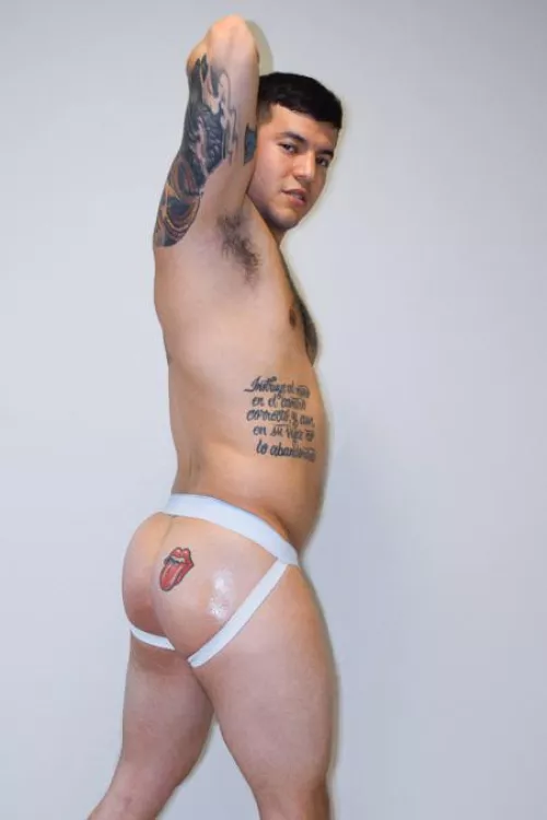 Where do u sniff first?