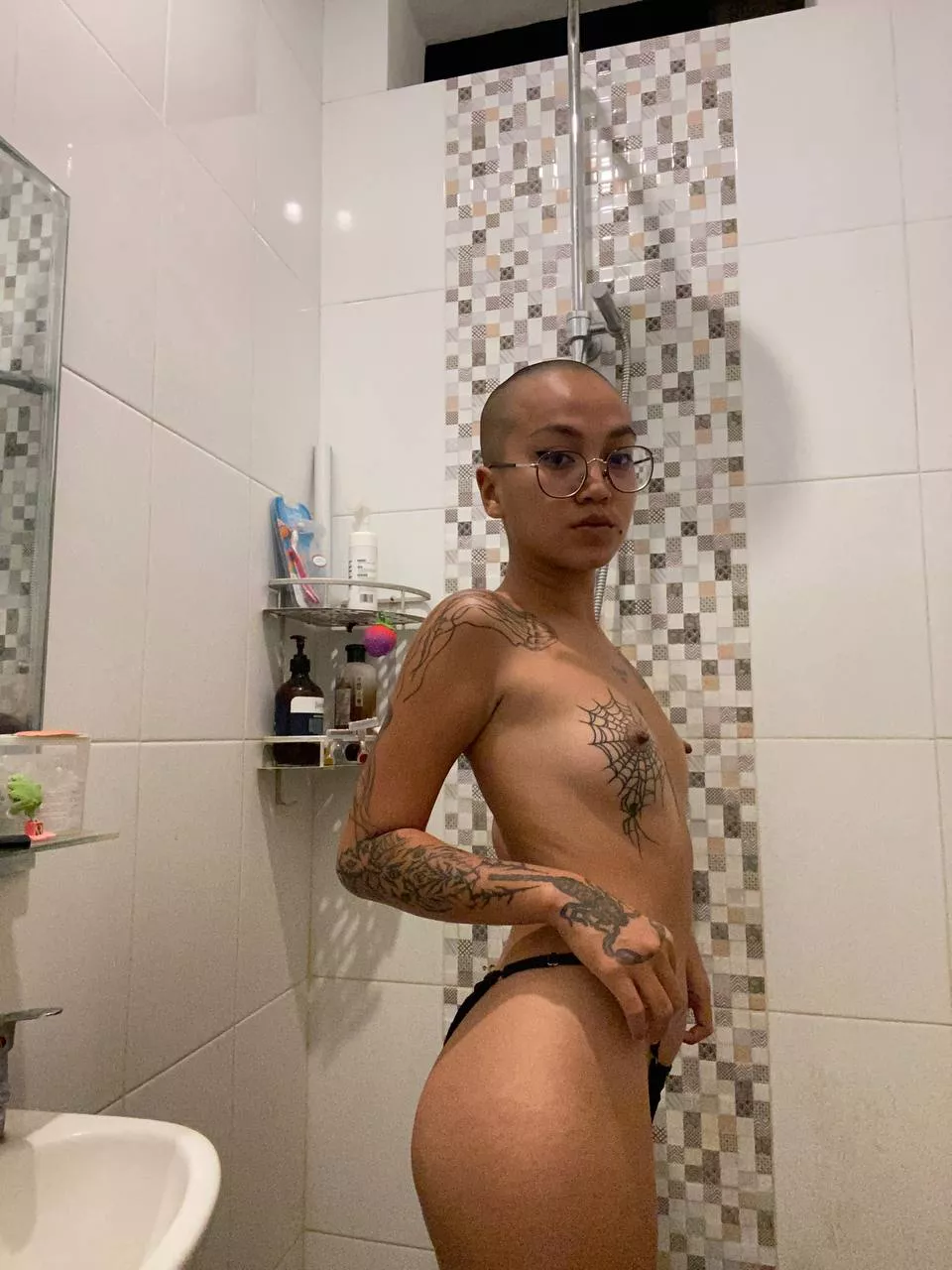 Would you play with me? 🥵