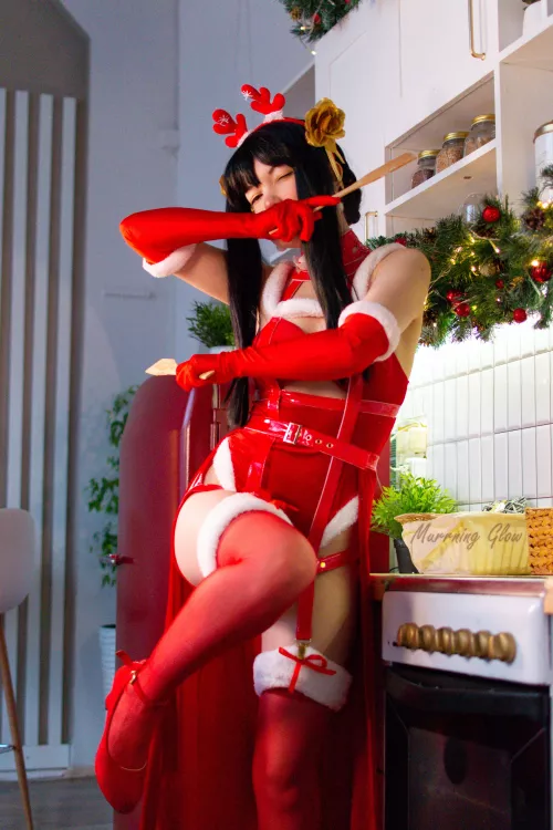 Yor cosplay by Murrning_Glow