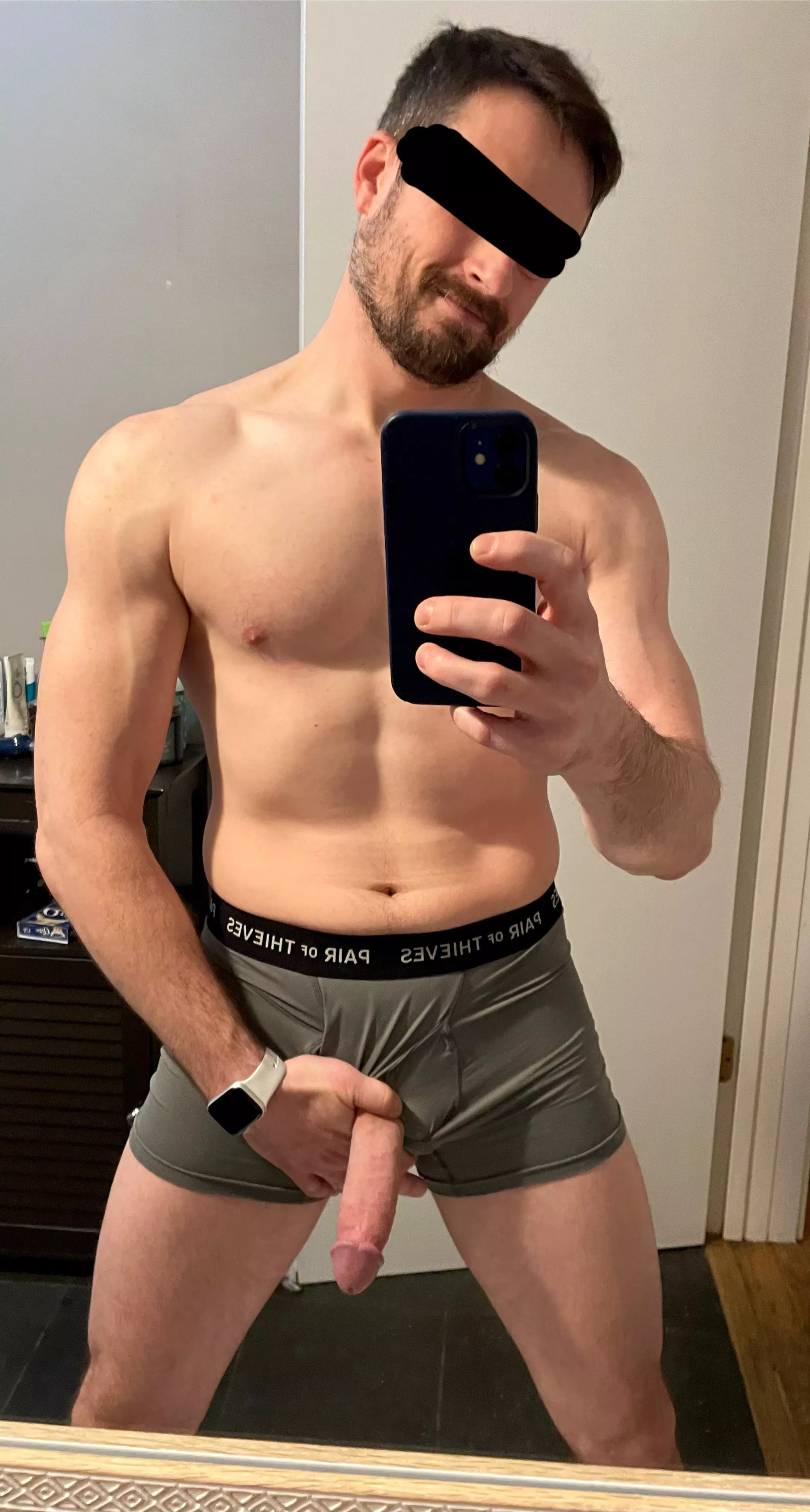 🧔‍♂️🍆😊