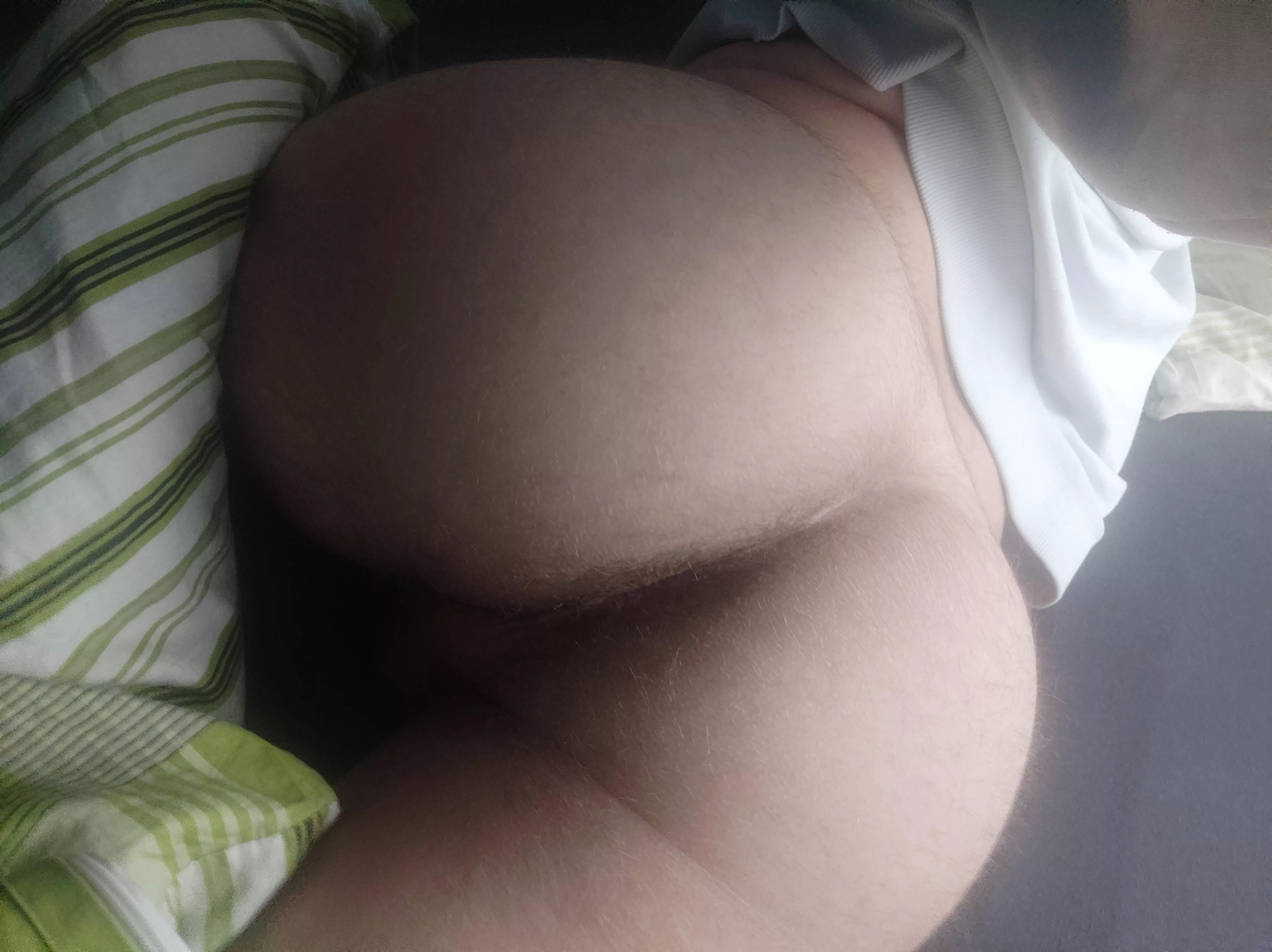 (21) It's pretty thight, could use some stretching