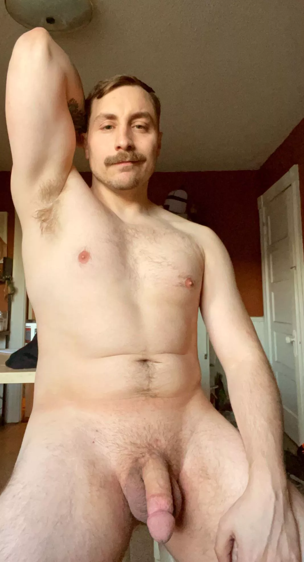 [32] Nothing like a spicy Saturday! 😏