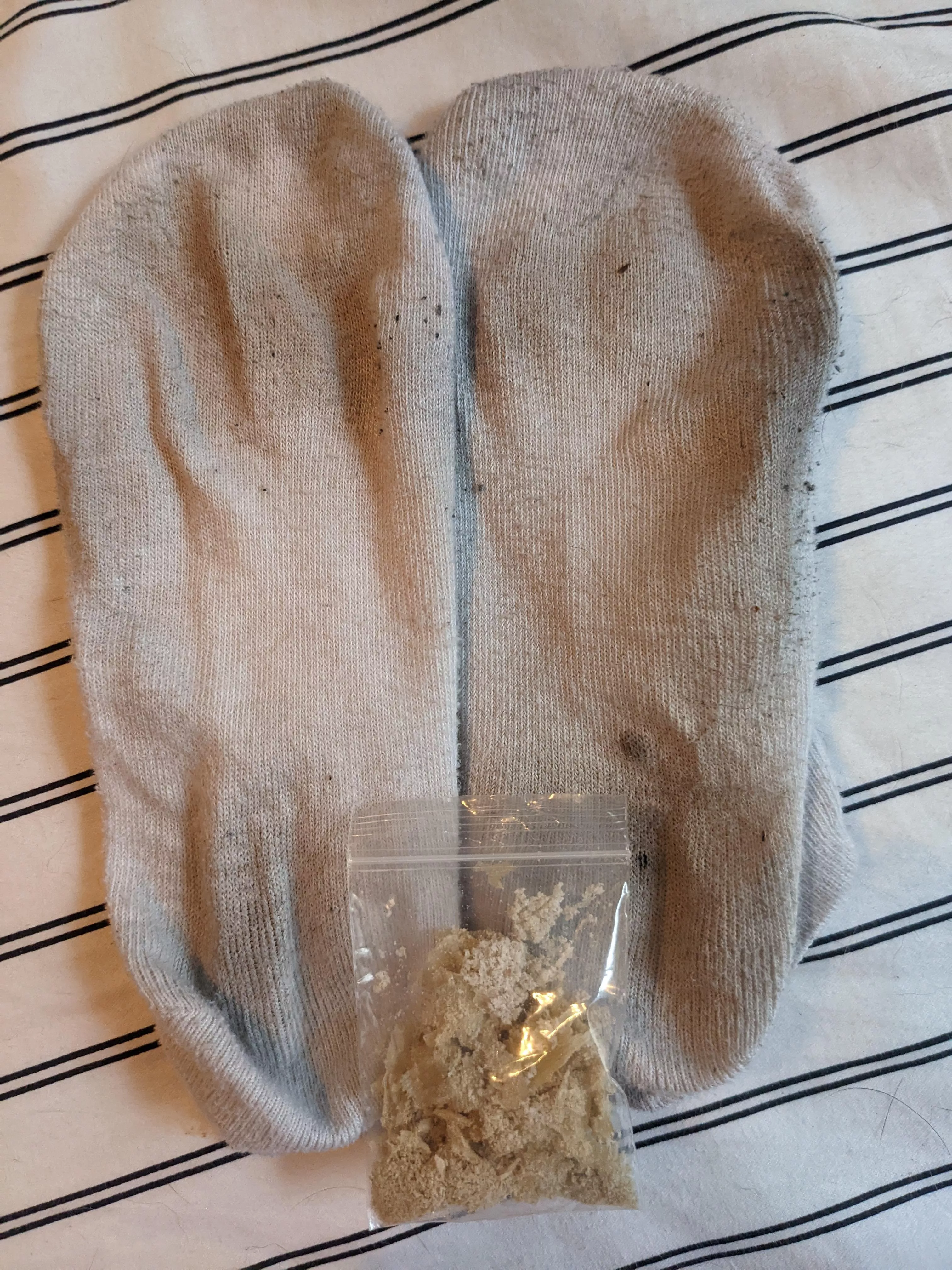 7 DAY WEAR! CRUSTY AND STINKY! [Selling] Vacuum sealed and ready to ship. Shaving available as add on or separate purchase.