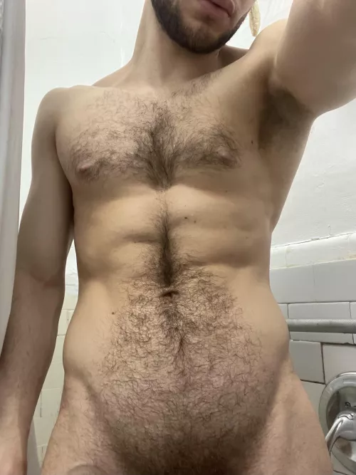 About to shower, come join 😋