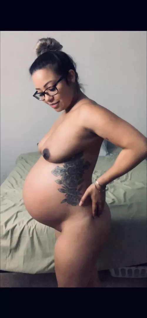 Boobs and belly to start Sunday fun day 😈(OC)