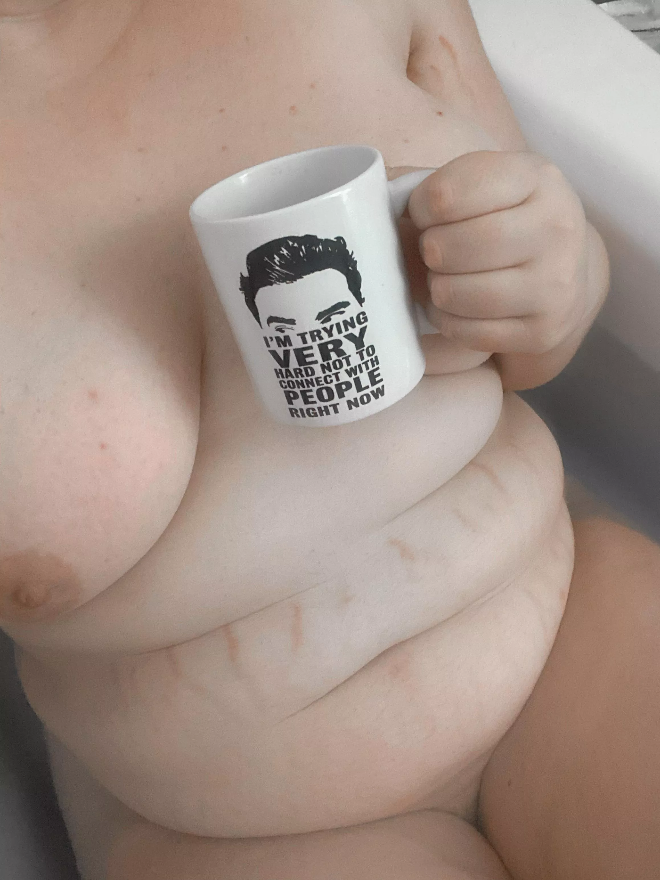 Bring me a refill in the tub?