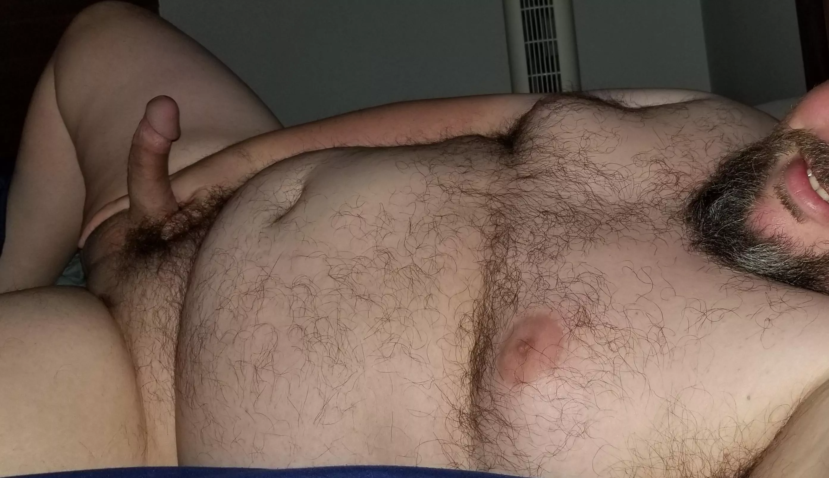 Come on in.. the covers are nice and warm. [44]