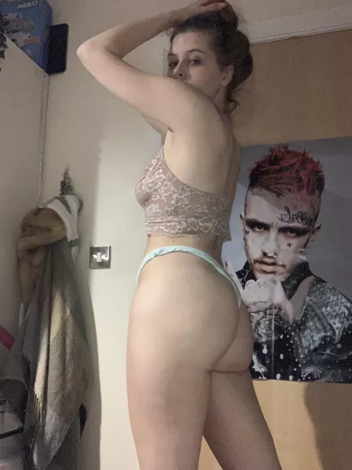 Did I make anyone stop scrolling ? 🤤