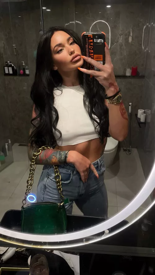 [f] [SELLING] The girl of your dreams ready to make u cum ! $nap: Mollyspellu