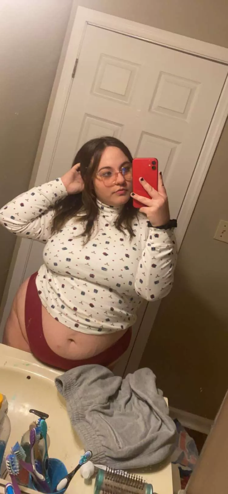 forget the holiday party, come fuck me in the bathroom