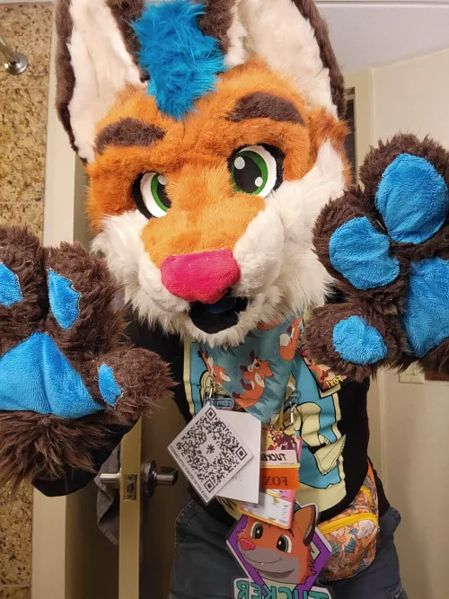 Good morning from FurFest! 🧡