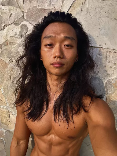 happy selfie sunday! let’s keep spreading love 😉❤️