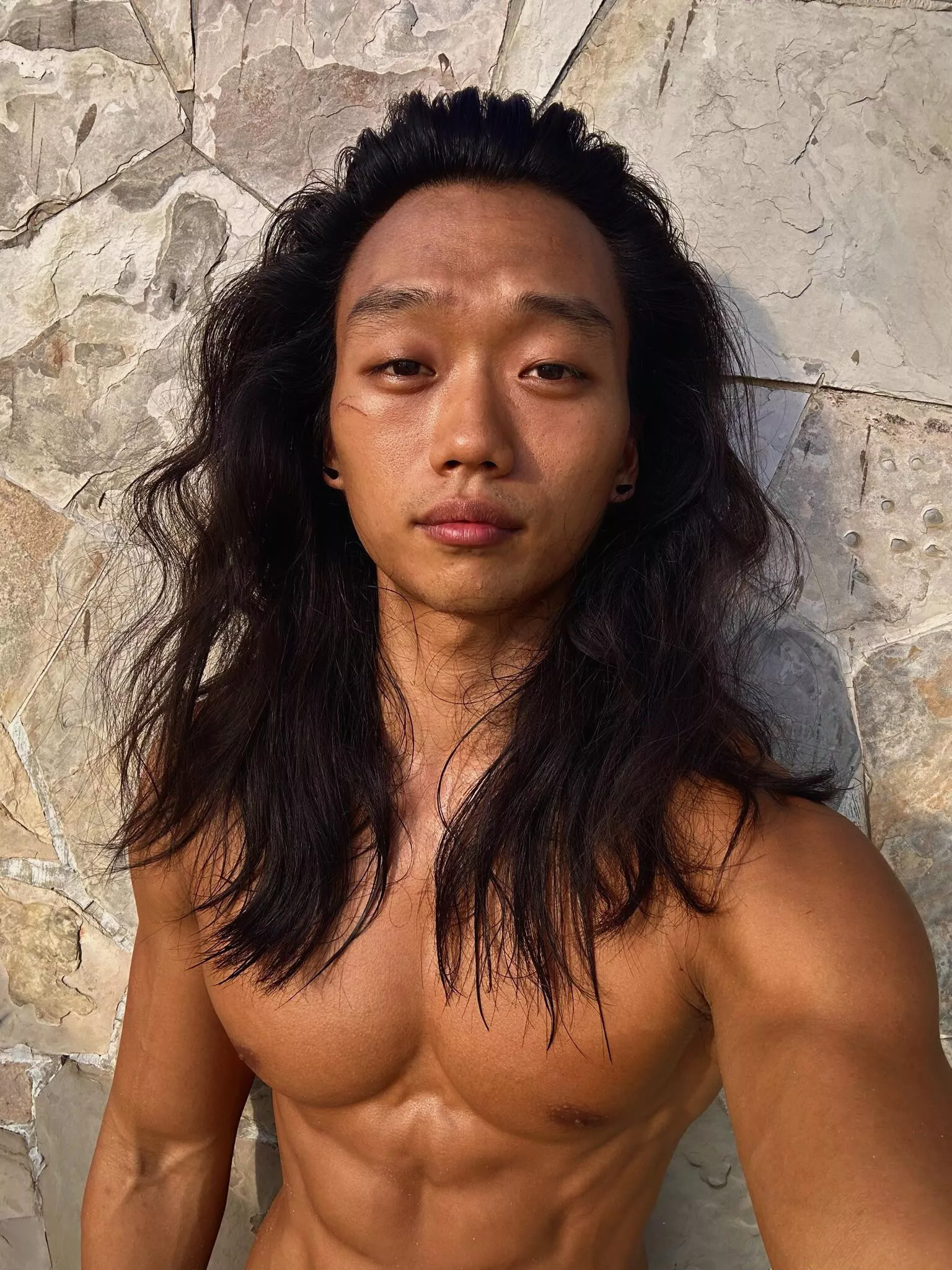 happy selfie sunday! let’s keep spreading love 😉❤️