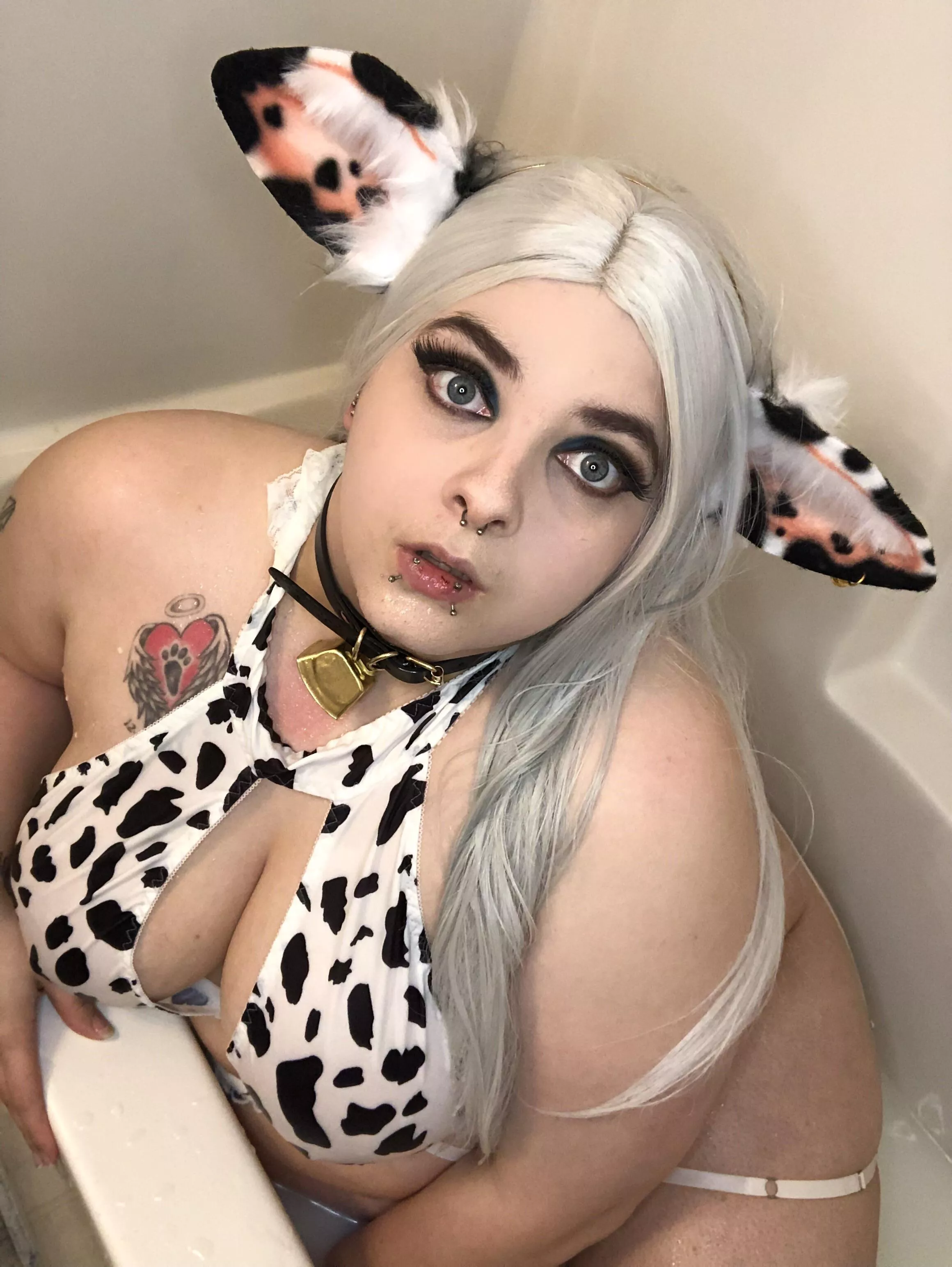 Having some milky fun 🐮