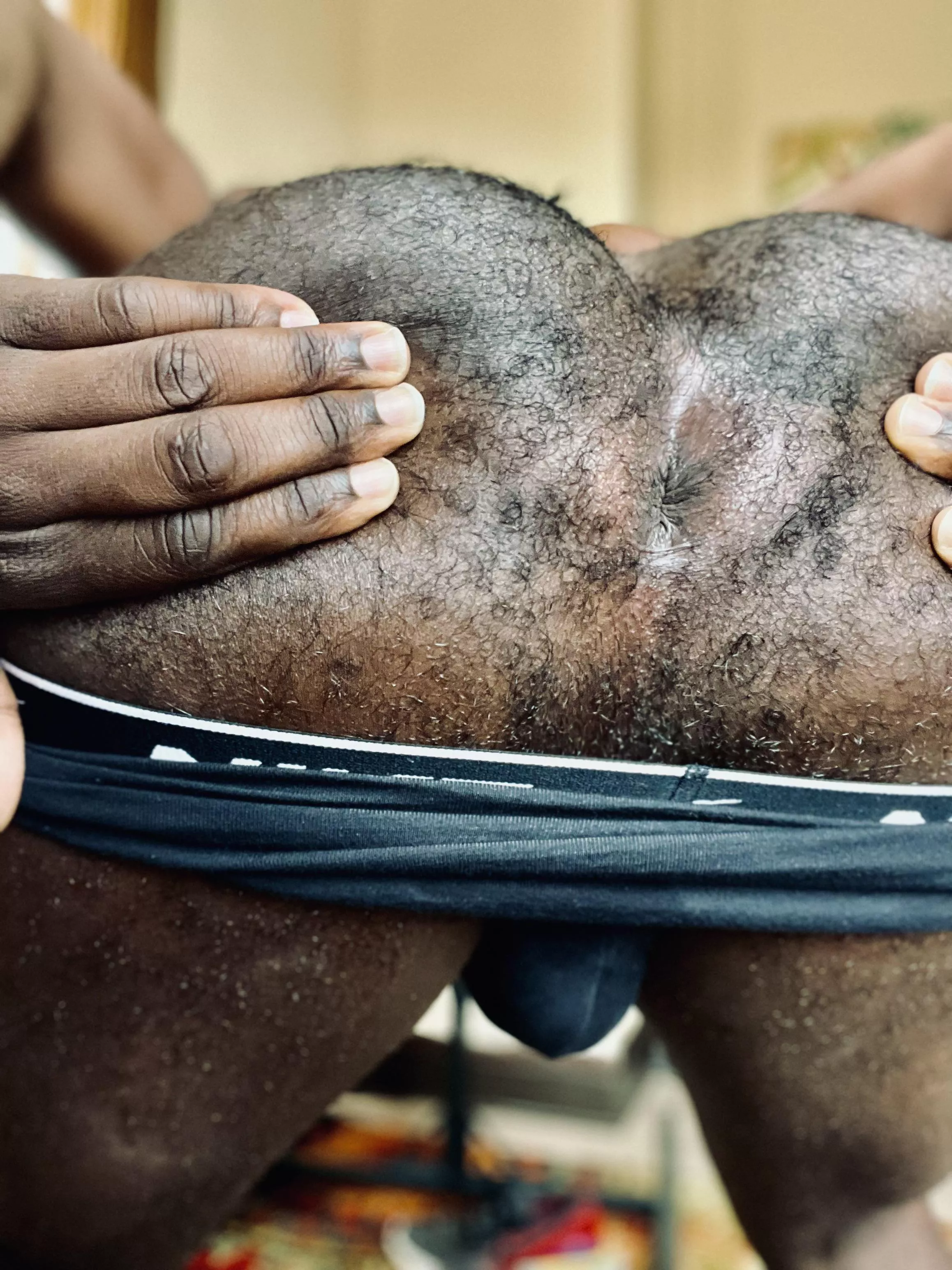 Hole-Ly Sunday! Horny yet? 😈