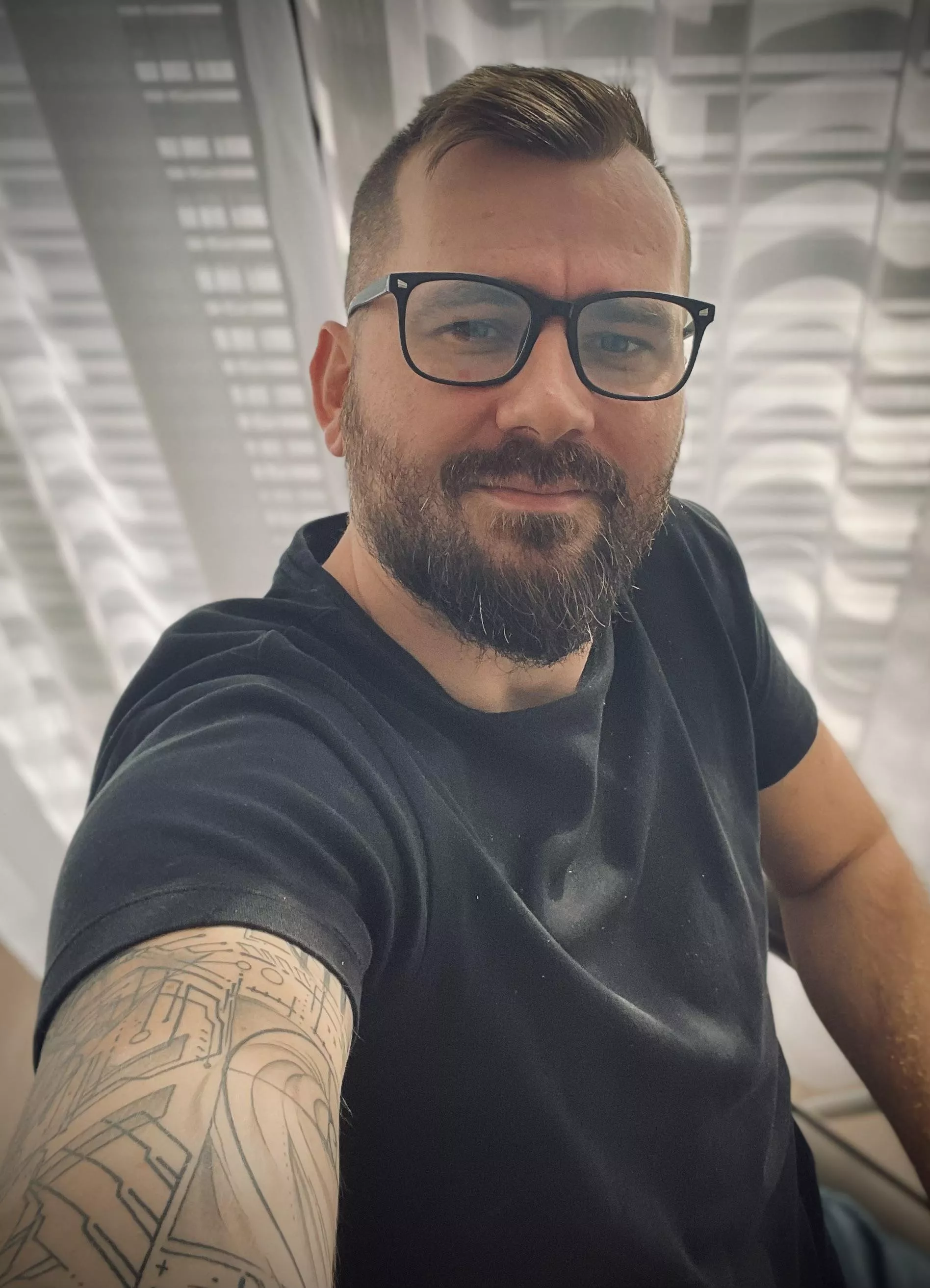 i am not sure i am hot, but for sure i got tattoos 😎😎😎😜😜😜