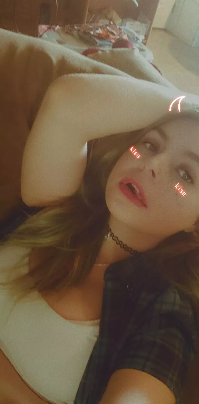 I often we're crop tops. 😘