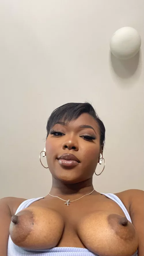 [image] suckable nipples too