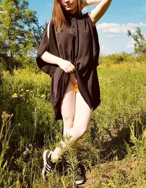 It seems that I didn't hide everything in this photo, and so everything is visible