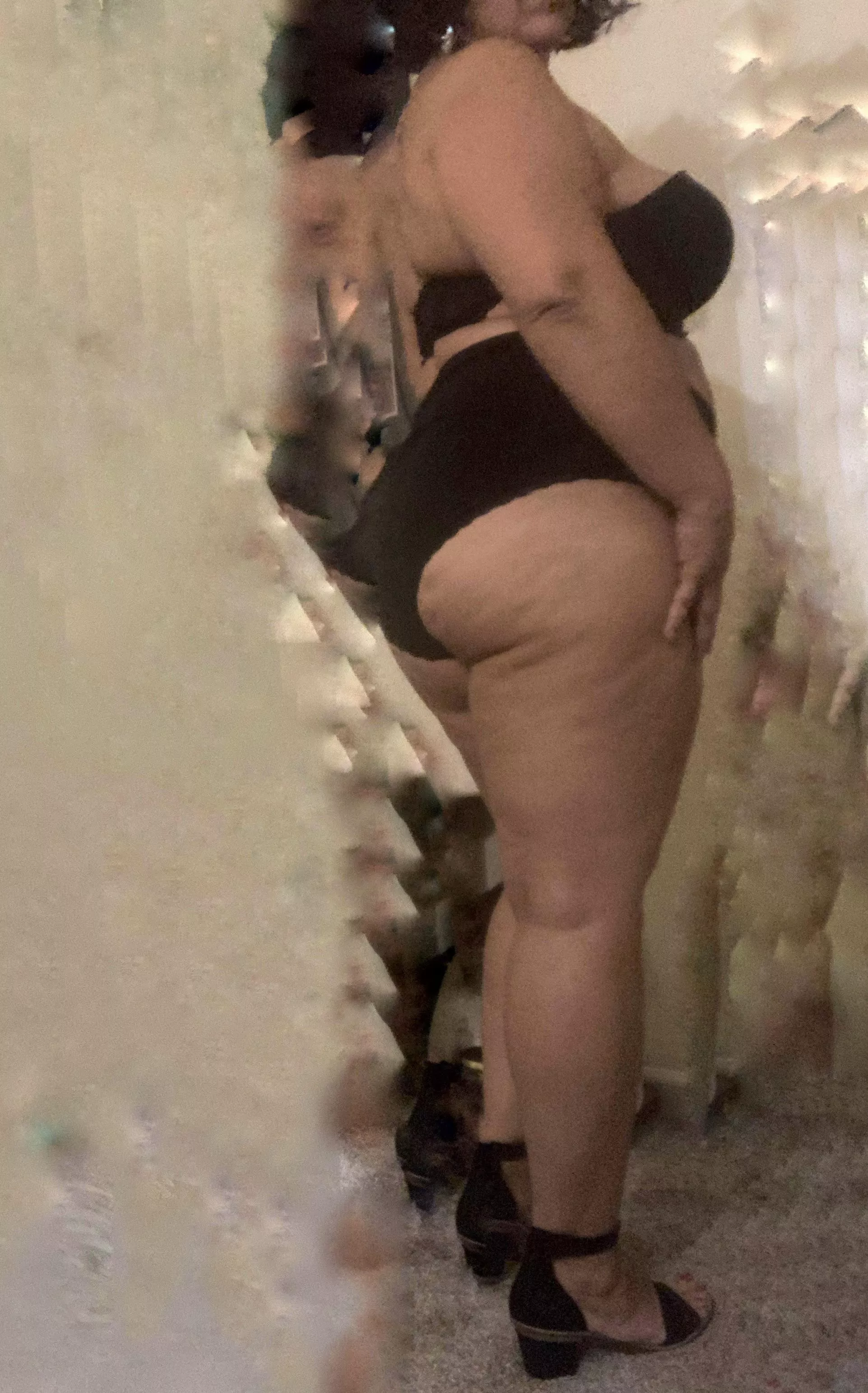 It’s Sunday morning… what should I wear under my church dress? 😉