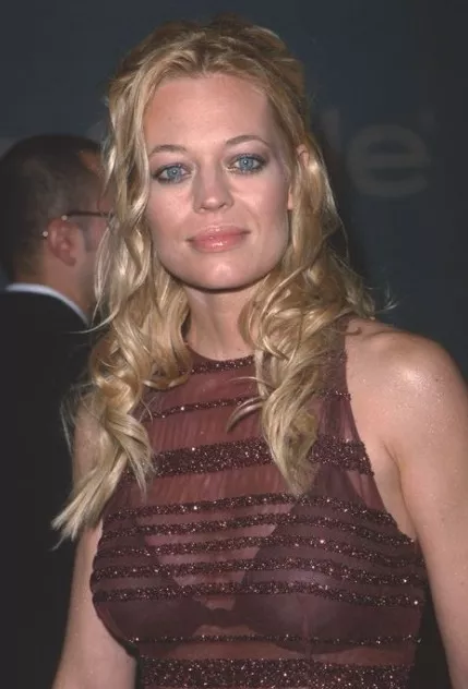 Jeri Ryan