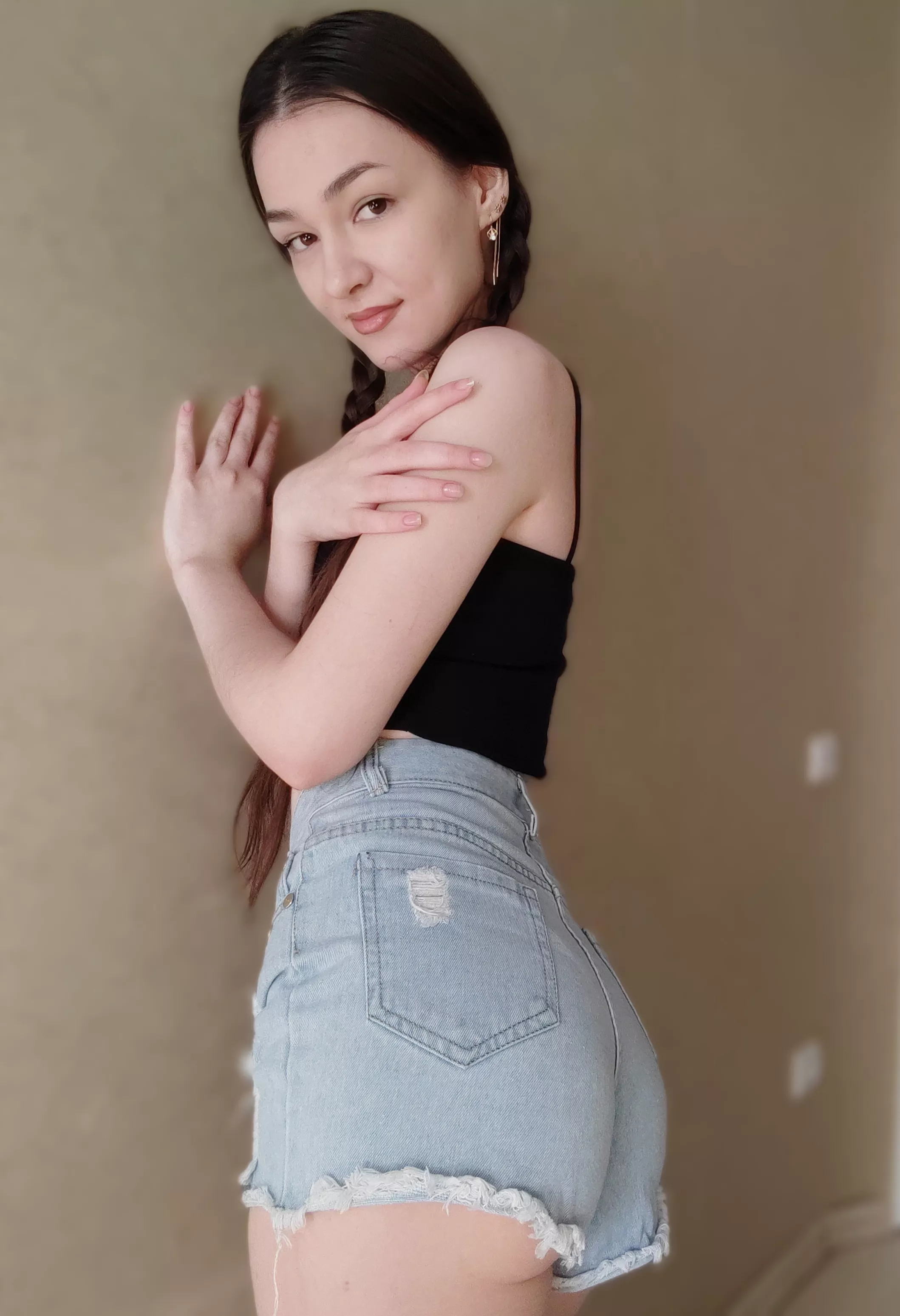 Lovely denim shorts [f]