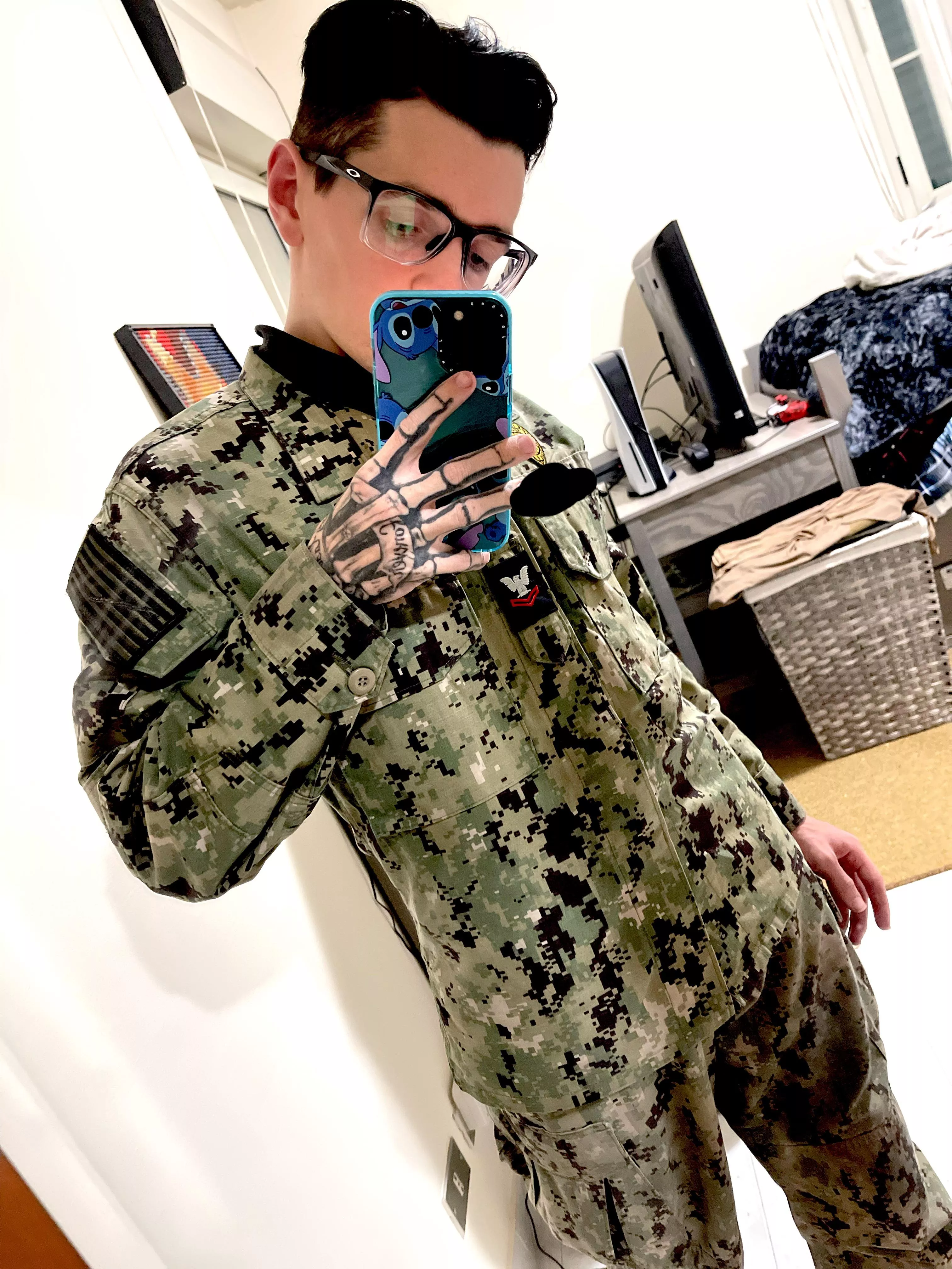 (M27) Bringing out the turtleneck…🥶🥶