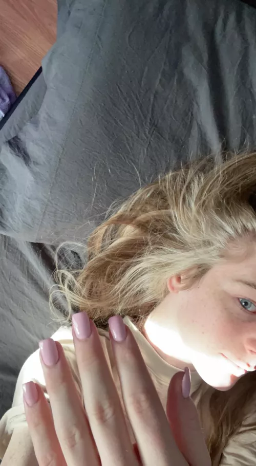 Mani/Pedi and new hair has me waking up feeling like a queen.