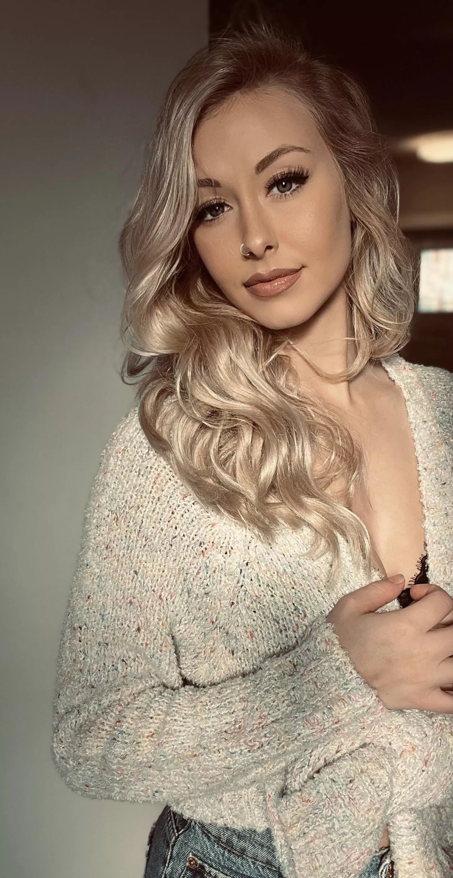 New here! Have a lovely Sunday babes ❤️