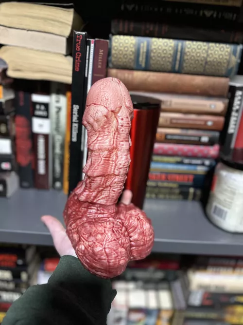 Small baron in its signature