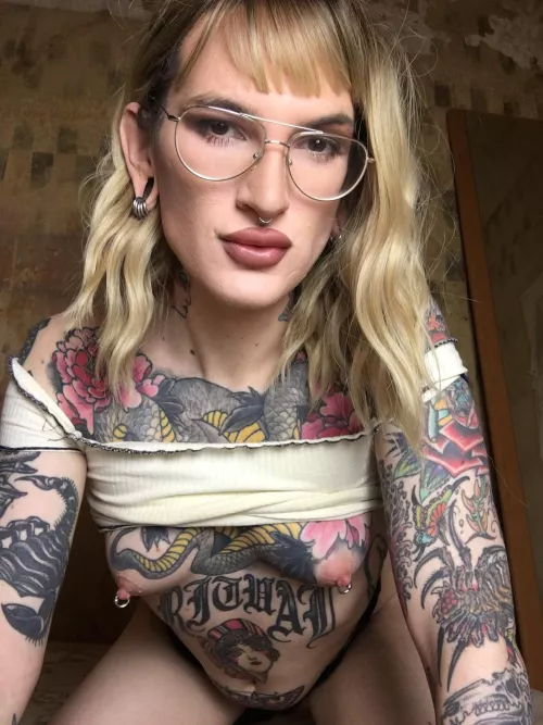 Squeeze, slap or suck? 🥺🥺🥺